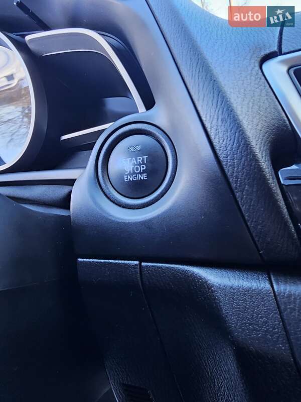 Седан Mazda 3 2016 в Киеве фото 31 Седан Mazda 3 2016 в Киеве