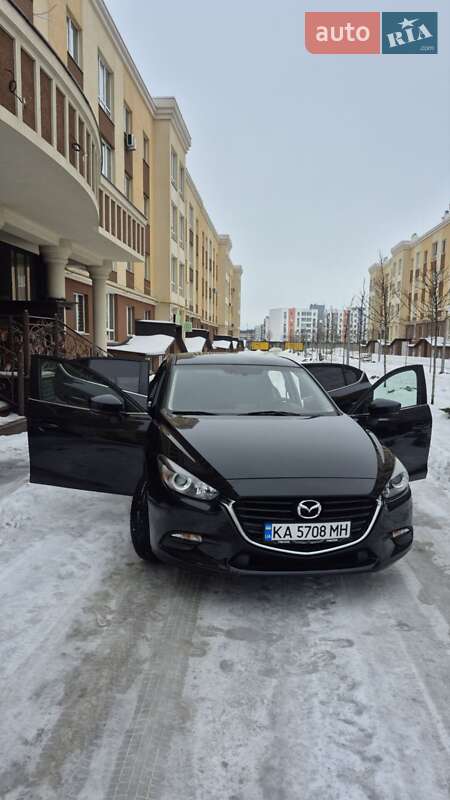 Седан Mazda 3 2017 в Киеве фото 20 Седан Mazda 3 2017 в Киеве