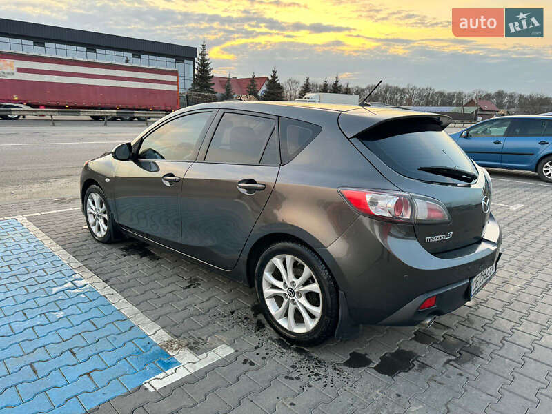 Хэтчбек Mazda 3 2009 в Черновцах