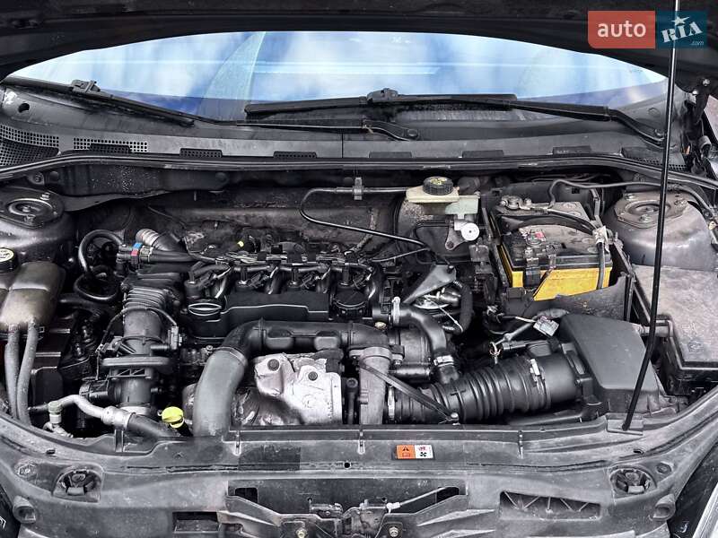 Хетчбек Mazda 3 2007 в Кривому Розі фото 12 Хетчбек Mazda 3 2007 в Кривому Розі