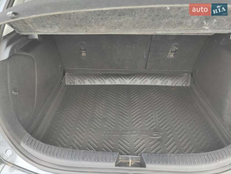 Хетчбек Mazda 3 2008 в Києві