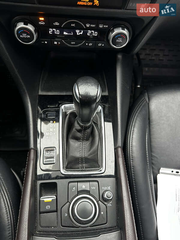 Седан Mazda 3 2017 в Киеве фото 23 Седан Mazda 3 2017 в Киеве