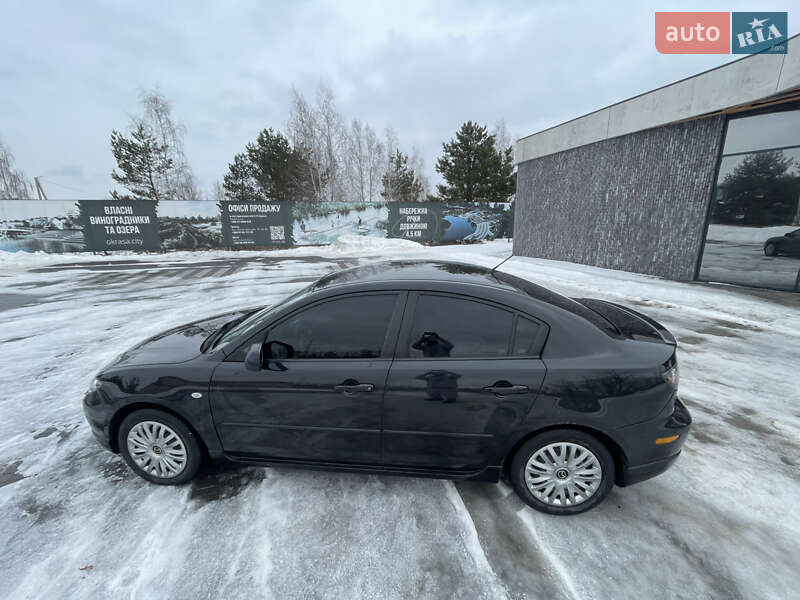 Седан Mazda 3 2005 в Ірпені
