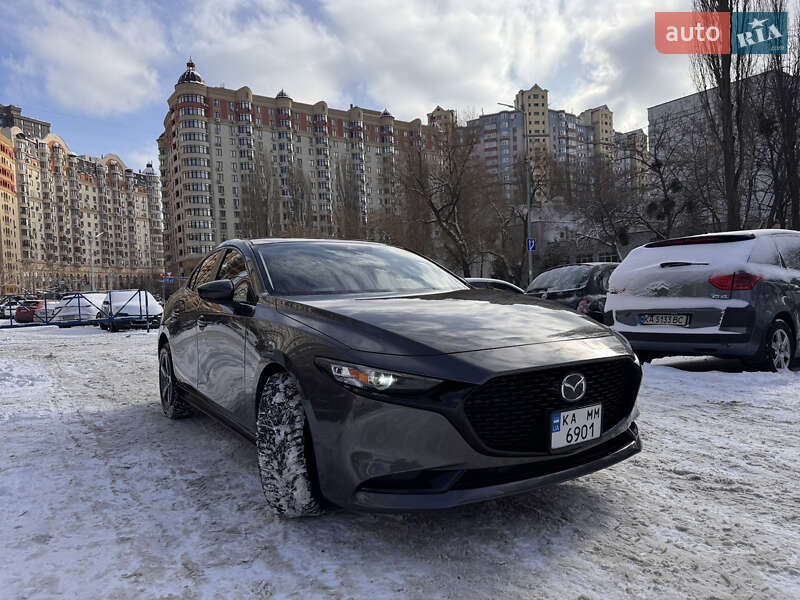 Седан Mazda 3 2019 в Києві