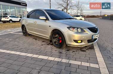 Седан Mazda 3 2006 в Мукачево