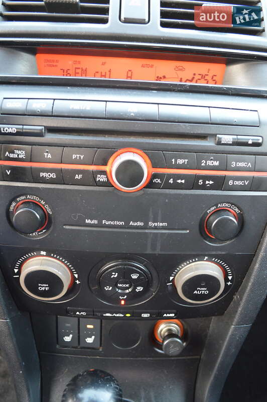 Хэтчбек Mazda 3 2006 в Одессе
