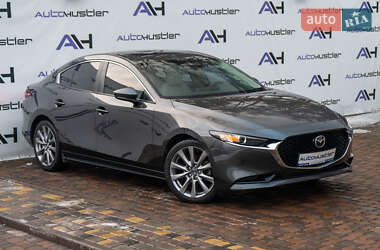 Седан Mazda 3 2020 в Киеве
