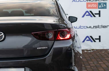Седан Mazda 3 2020 в Киеве