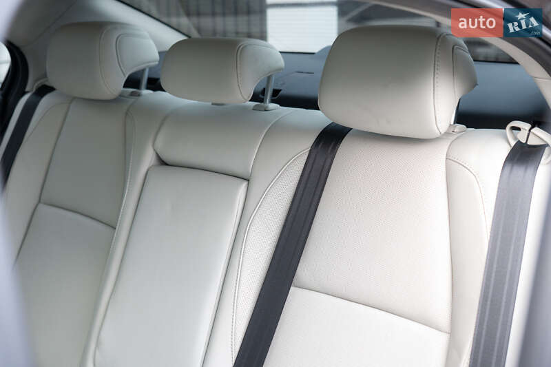 Седан Mazda 3 2020 в Киеве