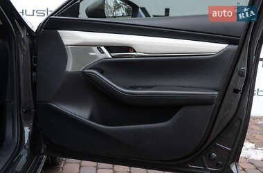 Седан Mazda 3 2020 в Киеве