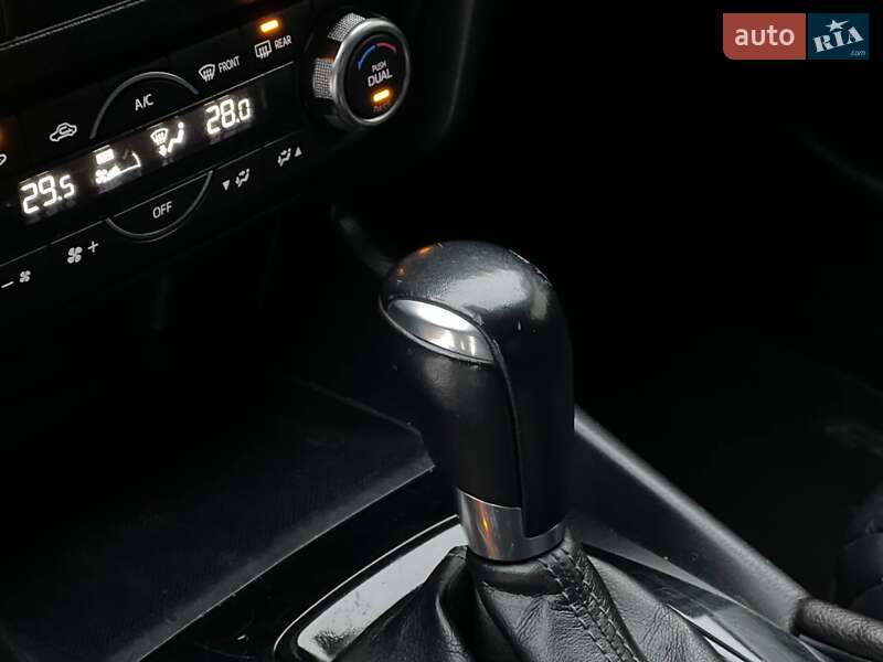 Седан Mazda 3 2017 в Києві фото 27 Седан Mazda 3 2017 в Києві