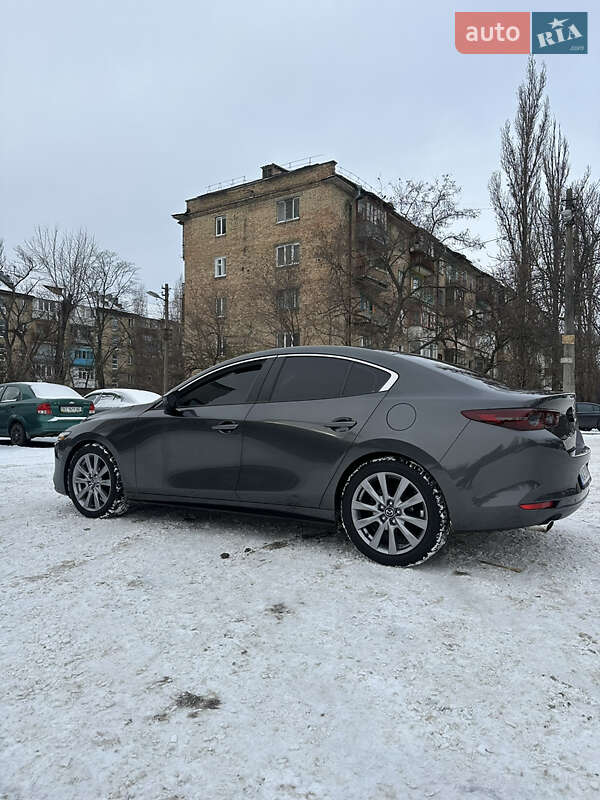 Седан Mazda 3 2020 в Киеве