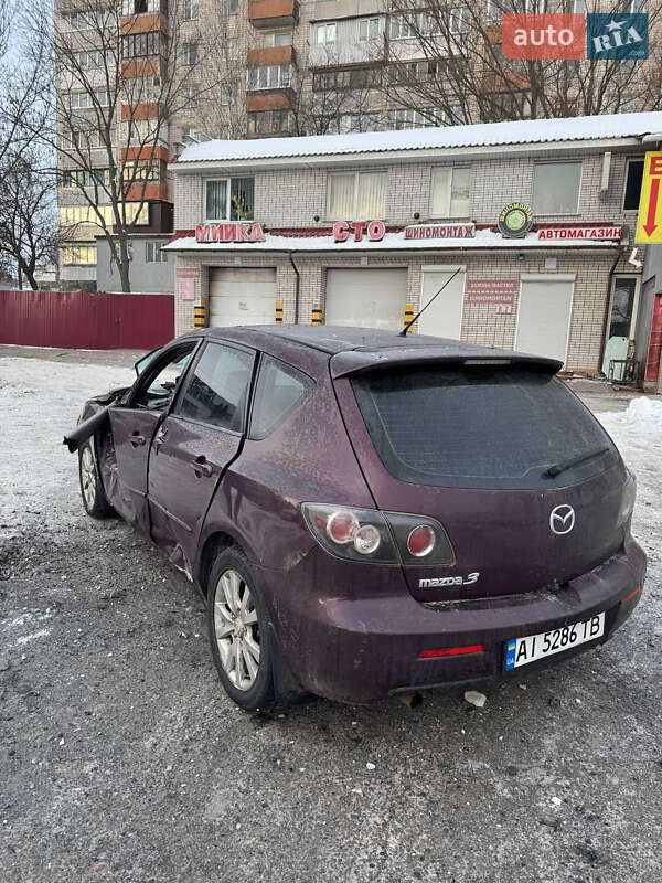 Хэтчбек Mazda 3 2006 в Обухове