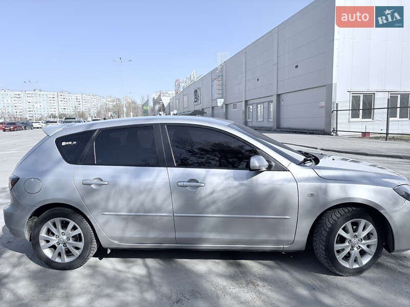 Хэтчбек Mazda 3 2006 в Запорожье