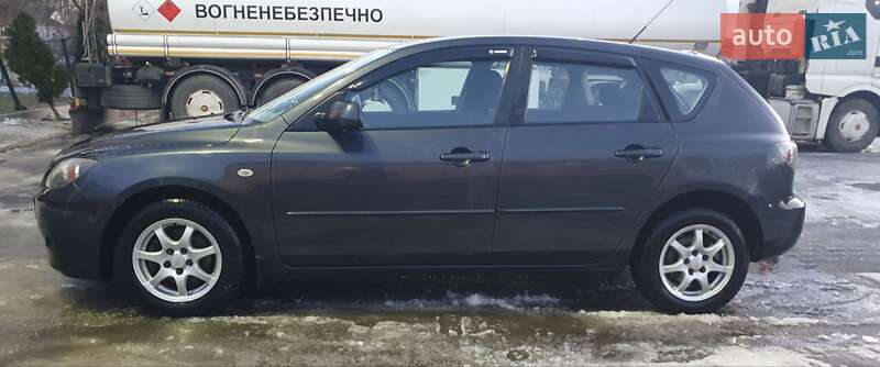 Хэтчбек Mazda 3 2007 в Виннице