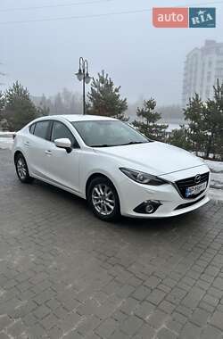 Седан Mazda 3 2015 в Ивано-Франковске