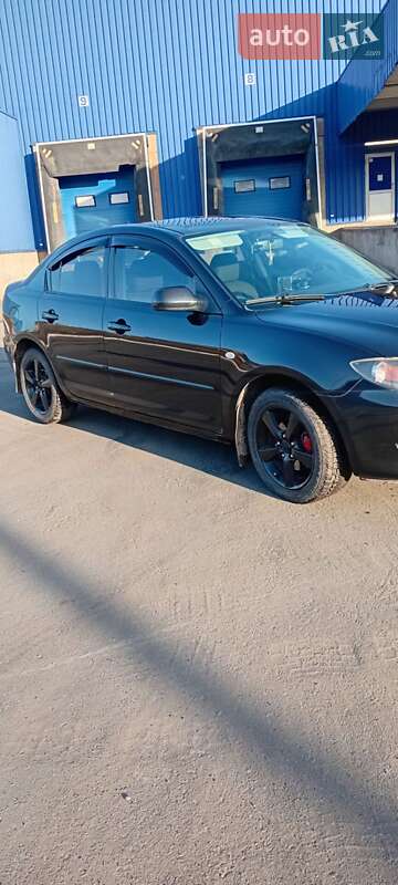 Седан Mazda 3 2006 в Кривом Роге