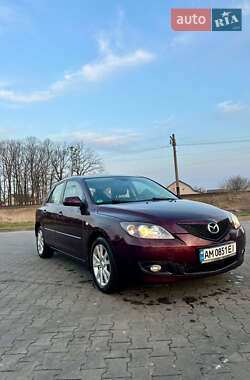 Хэтчбек Mazda 3 2007 в Луцке