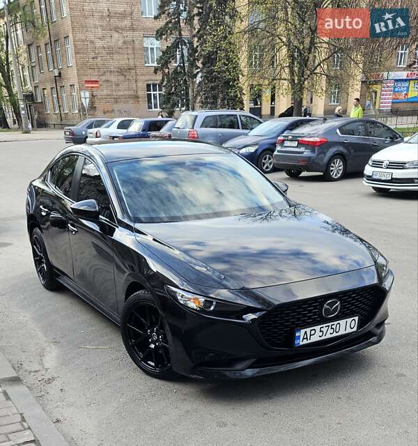 Седан Mazda 3 2018 в Запорожье