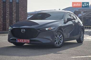 Хэтчбек Mazda 3 2023 в Киеве