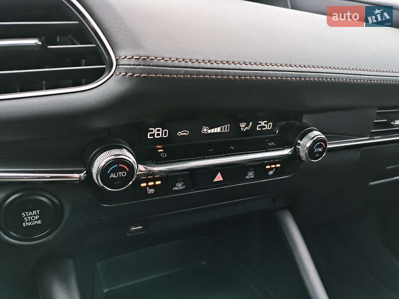 Седан Mazda 3 2020 в Києві