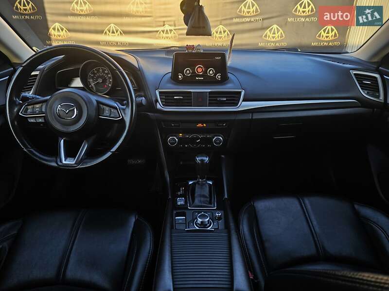 Седан Mazda 3 2016 в Києві фото 19 Седан Mazda 3 2016 в Києві