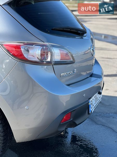 Хэтчбек Mazda 3 2011 в Львове