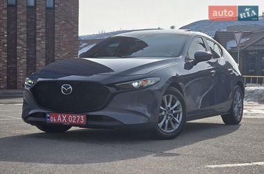 Хэтчбек Mazda 3 2023 в Киеве