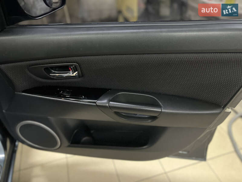 Седан Mazda 3 2008 в Львові