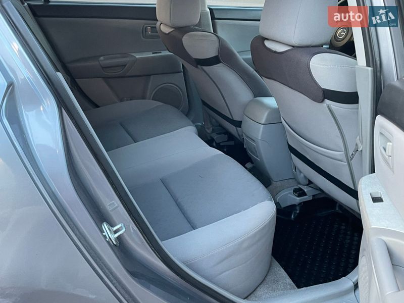 Седан Mazda 3 2006 в Одесі