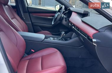 Хэтчбек Mazda 3 2024 в Киеве