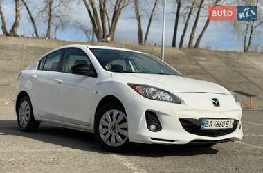 Седан Mazda 3 2013 в Києві