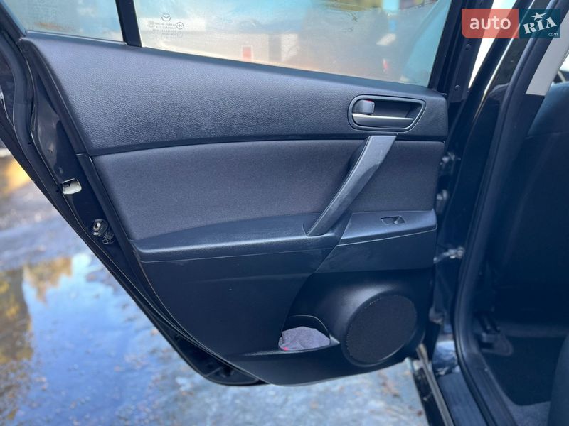 Седан Mazda 3 2010 в Белой Церкви