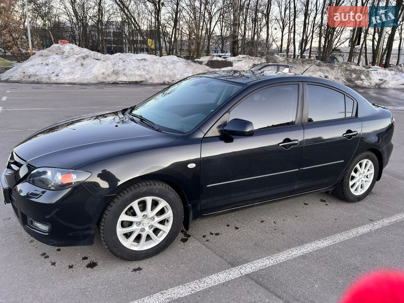Седан Mazda 3 2008 в Киеве