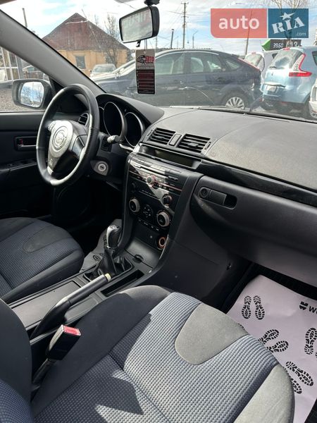 Хетчбек Mazda 3 2006 в Смілі