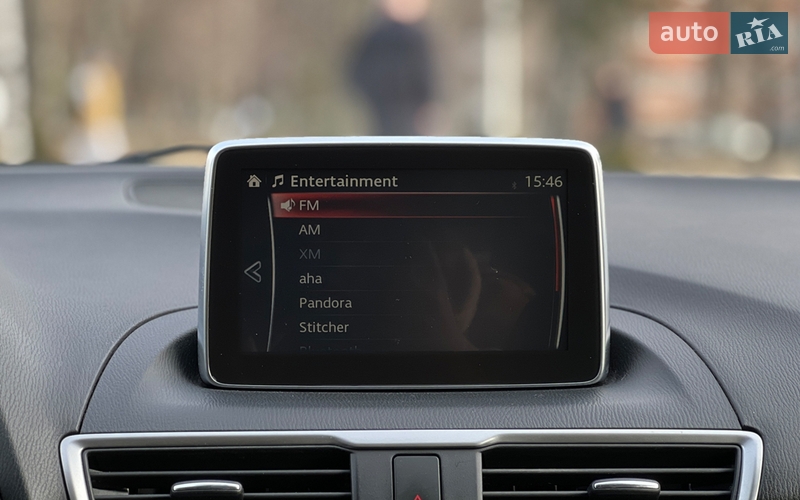 Седан Mazda 3 2015 в Львові