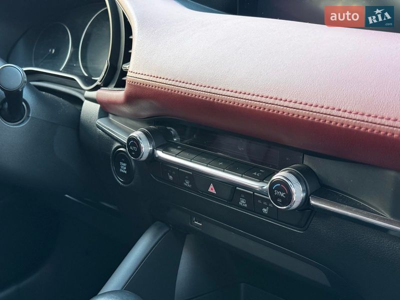 Хетчбек Mazda 3 2021 в Києві
