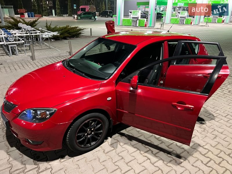 Хэтчбек Mazda 3 2003 в Житомире