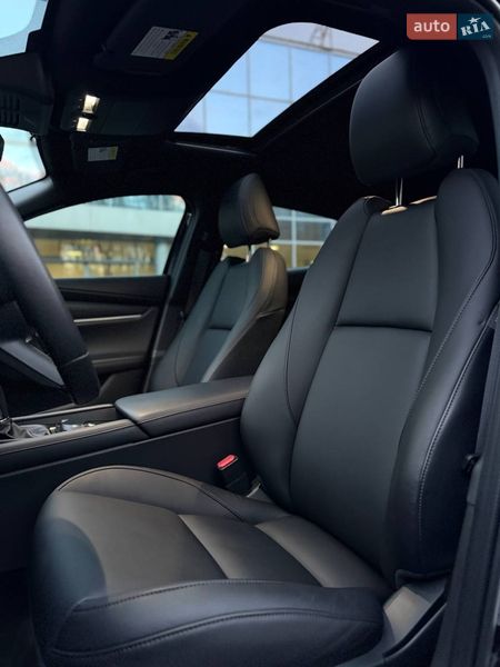 Хетчбек Mazda 3 2024 в Дніпрі