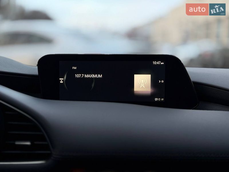 Хетчбек Mazda 3 2024 в Дніпрі