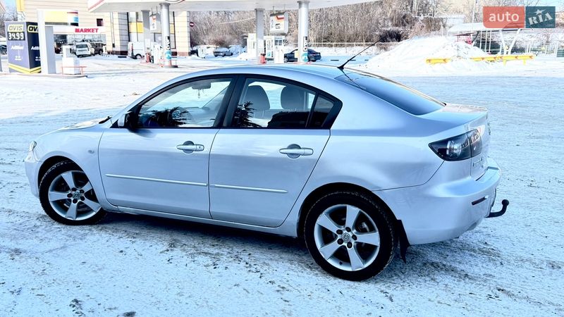 Седан Mazda 3 2006 в Харкові