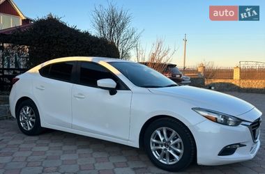 Седан Mazda 3 2017 в Южноукраинске