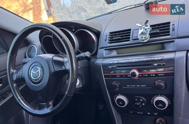 Хэтчбек Mazda 3 2005 в Трускавце