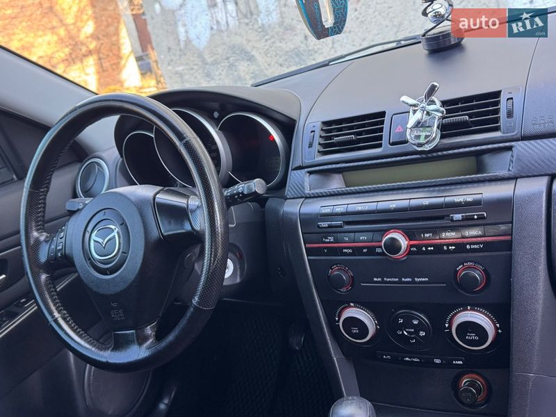 Хетчбек Mazda 3 2005 в Трускавці