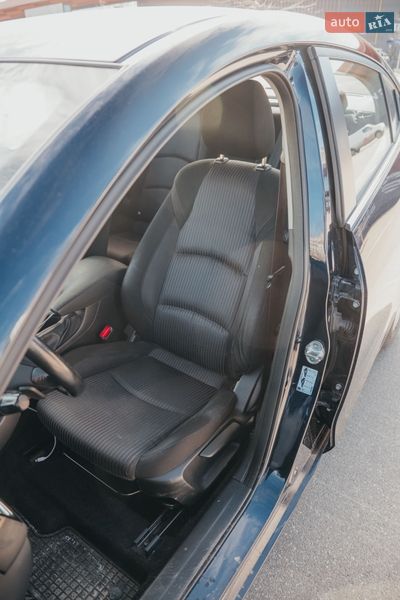 Хэтчбек Mazda 3 2016 в Киеве