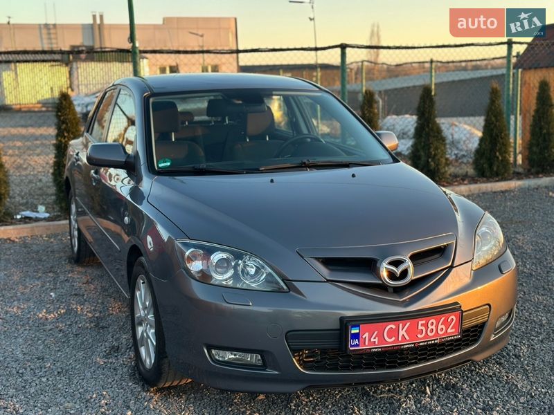 Хэтчбек Mazda 3 2008 в Виннице