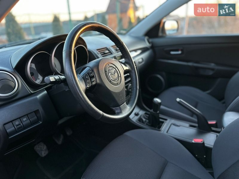 Хэтчбек Mazda 3 2008 в Виннице