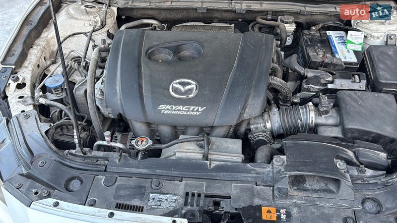Седан Mazda 3 2017 в Києві