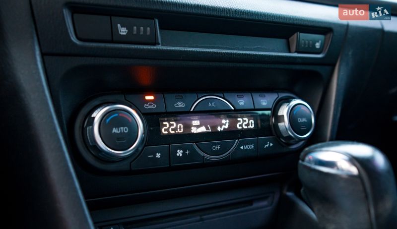 Хетчбек Mazda 3 2016 в Києві