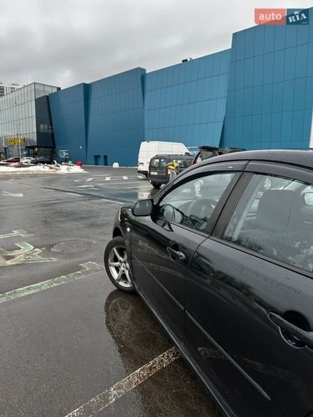 Седан Mazda 3 2006 в Киеве